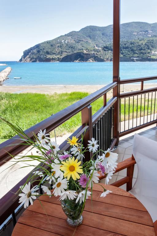 Akti Fine Rooms Skopelos Town Bagian luar foto