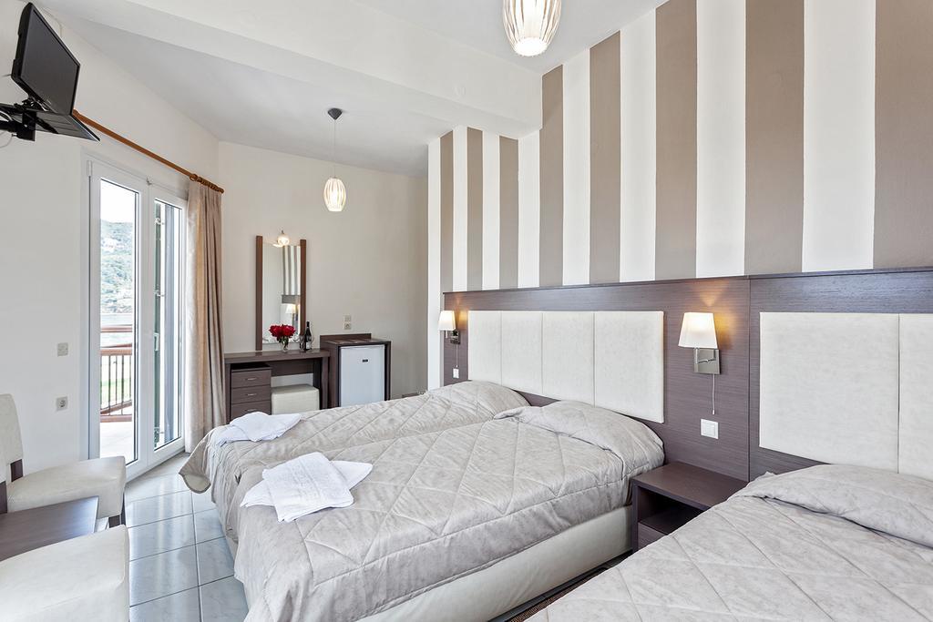 Akti Fine Rooms Skopelos Town Bagian luar foto