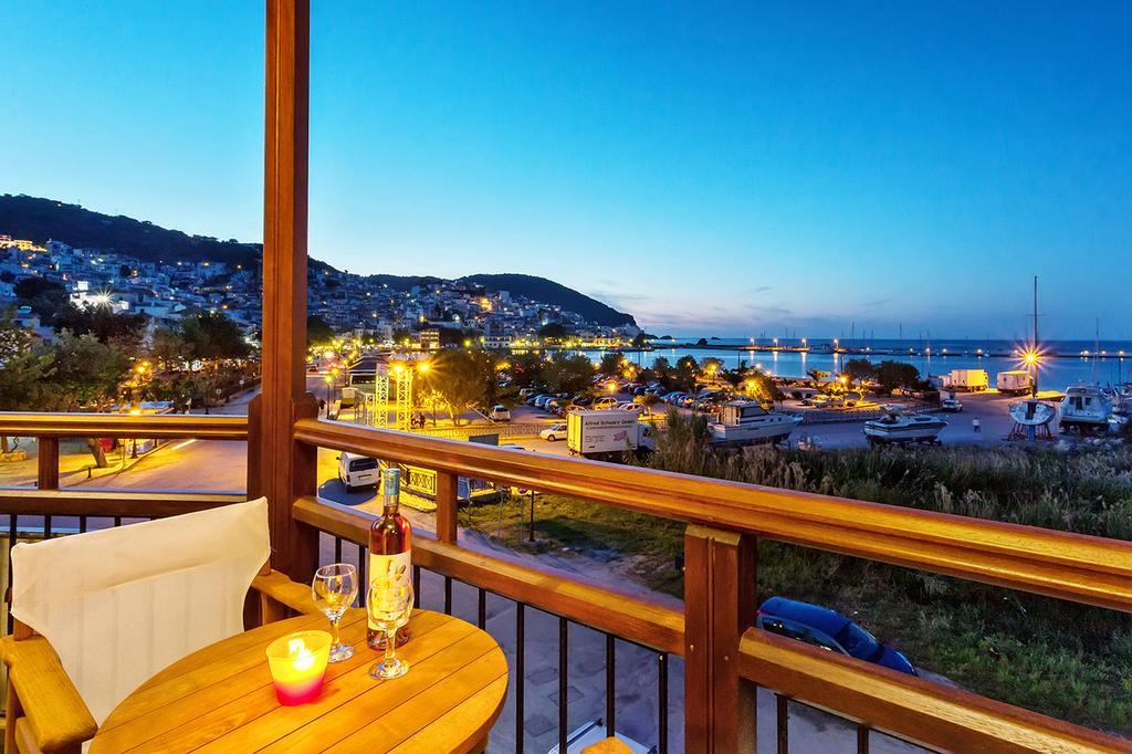 Akti Fine Rooms Skopelos Town Bagian luar foto