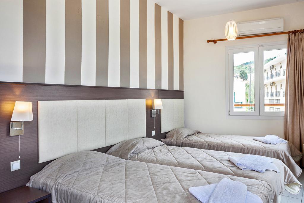 Akti Fine Rooms Skopelos Town Ruang foto